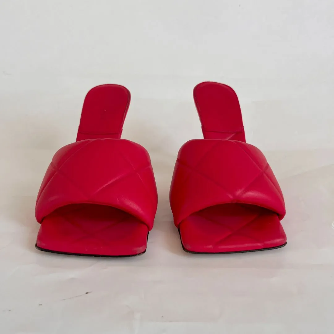 Bottega Veneta Red Quilted Square Toe Heels, 37