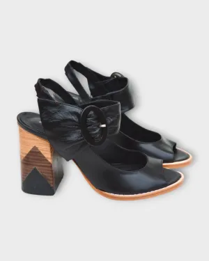 Lorraci RUA 1740 Size 36 only