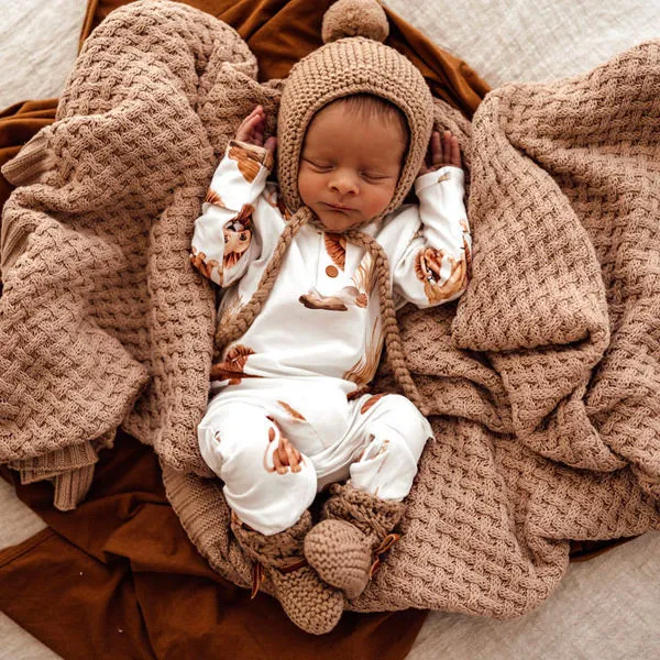 Snuggle Hunny Merino Wool Bonnet   Booties - Fawn